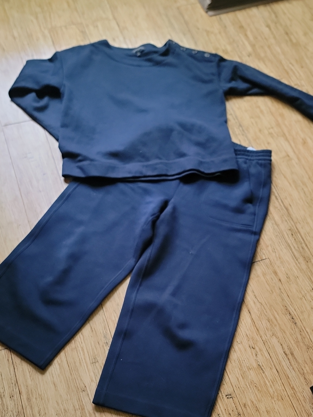 Banana Republic Large Navy Blue Sweat Set - Long Sleeve Top & Capri